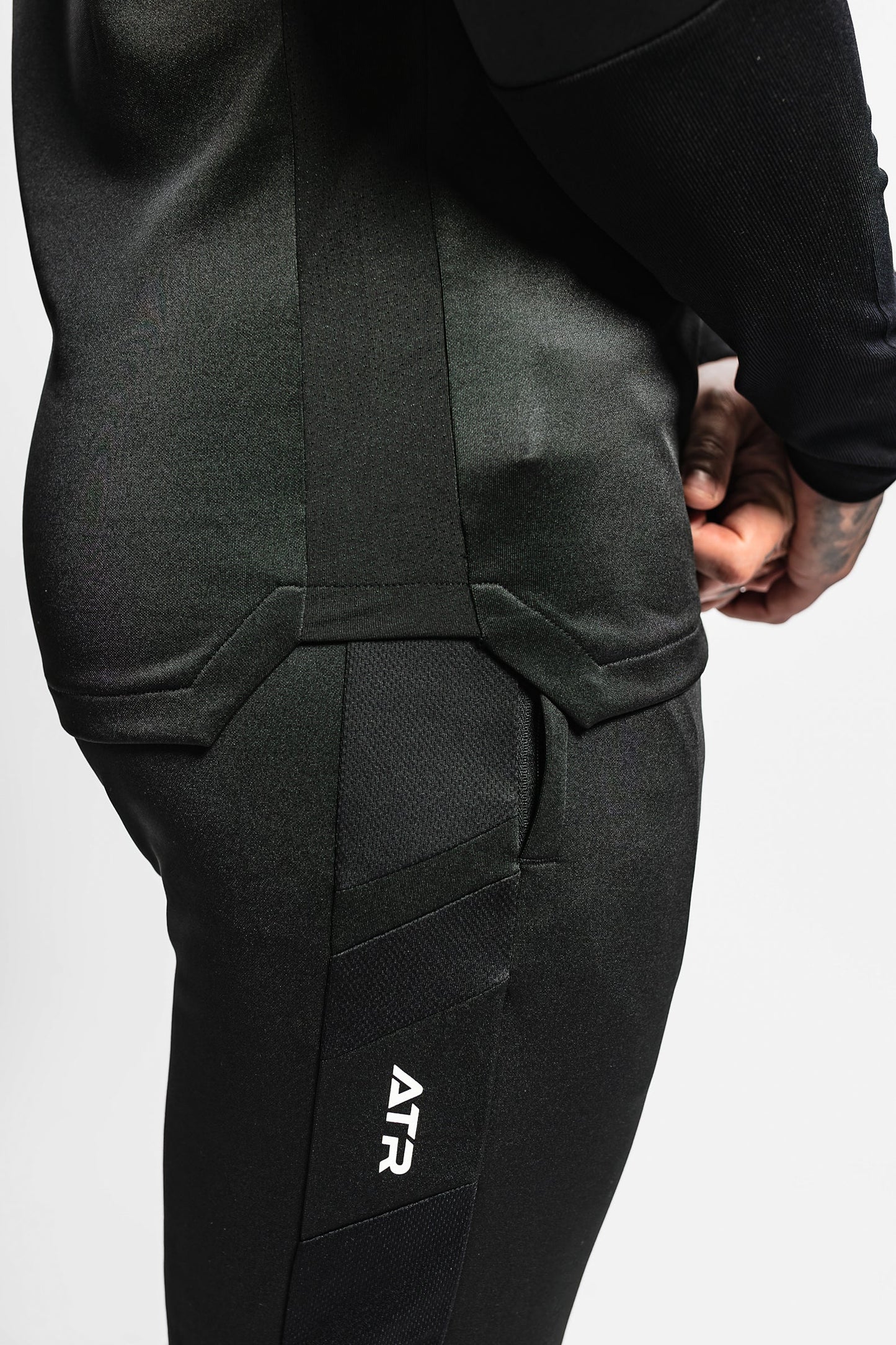 Titan Performance Top